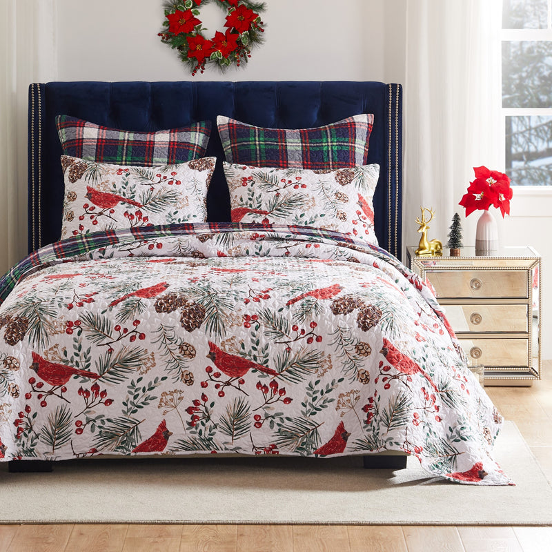 Cardinal Plaid Quilt Set