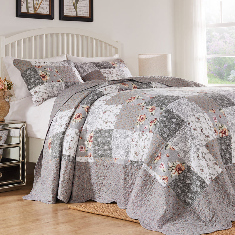 Giulia Bedspread Set