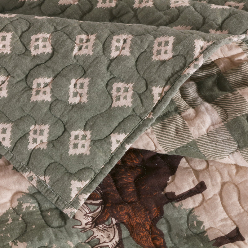 Moose Creek Quilt Set