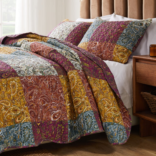 Paisley Slumber Quilt Set