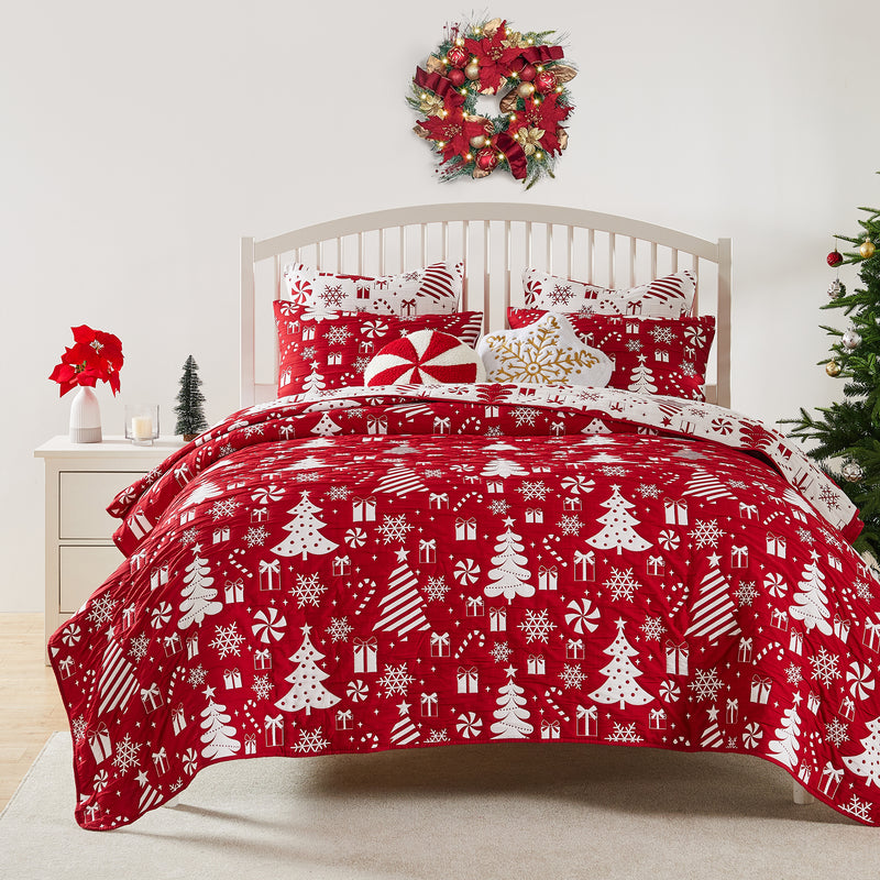 Peppermint Party Coverlet Set