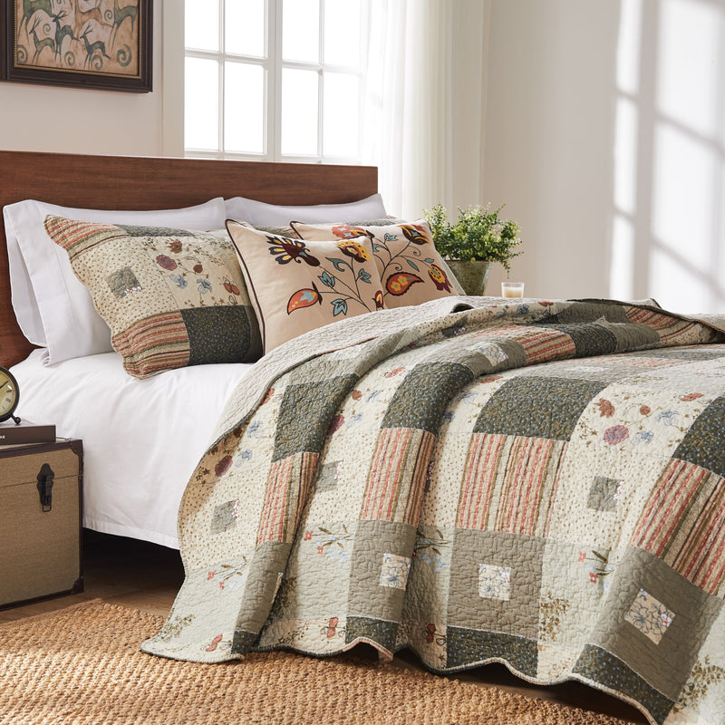 Sedona Quilt Set