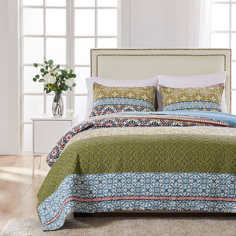 Shangri-La Quilt Set