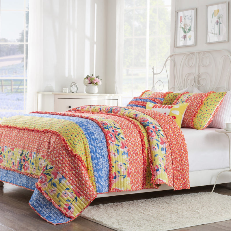 Skylar Quilt Set