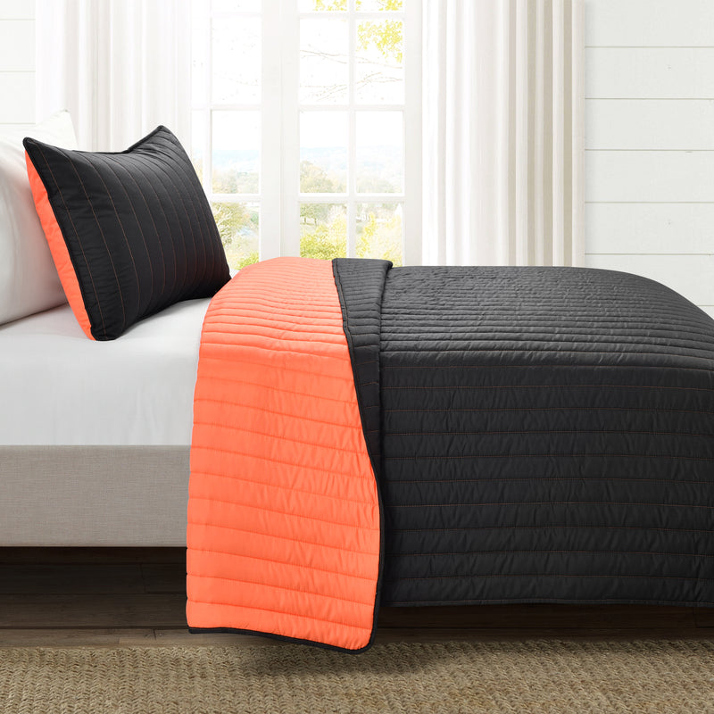 Soft Stripe All Season Quilt/Coverlet Black/Orange 2Pc Set Twin-XL
