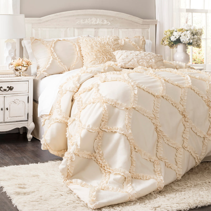 Avon Comforter Ivory 3Pc  Set Queen