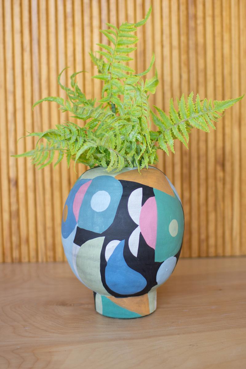 OVERLAPPING SHAPES CERAMIC VASE - SMALL