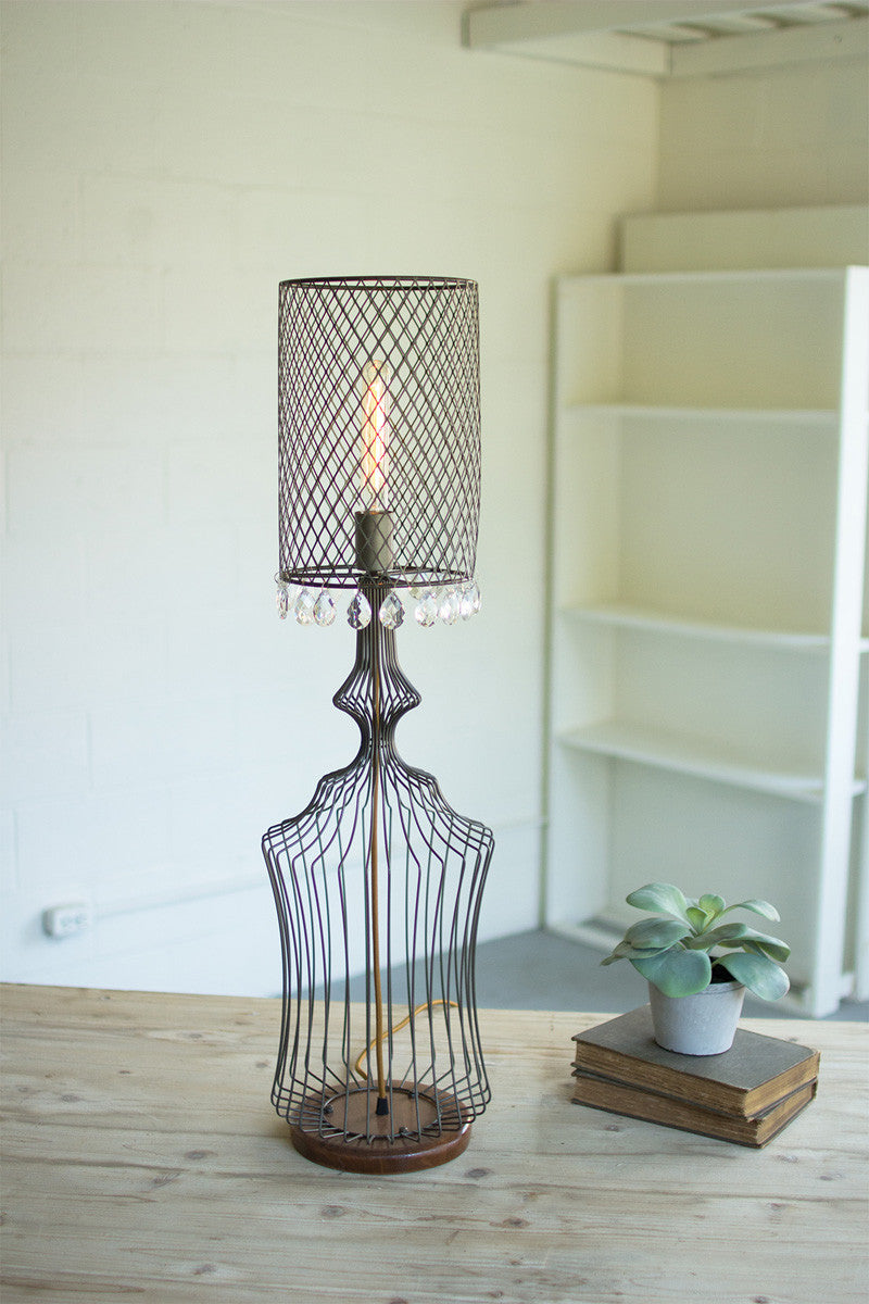SMALL WIRE TABLE LAMP W/METAL MESH SHADE & HANGING GEMS
