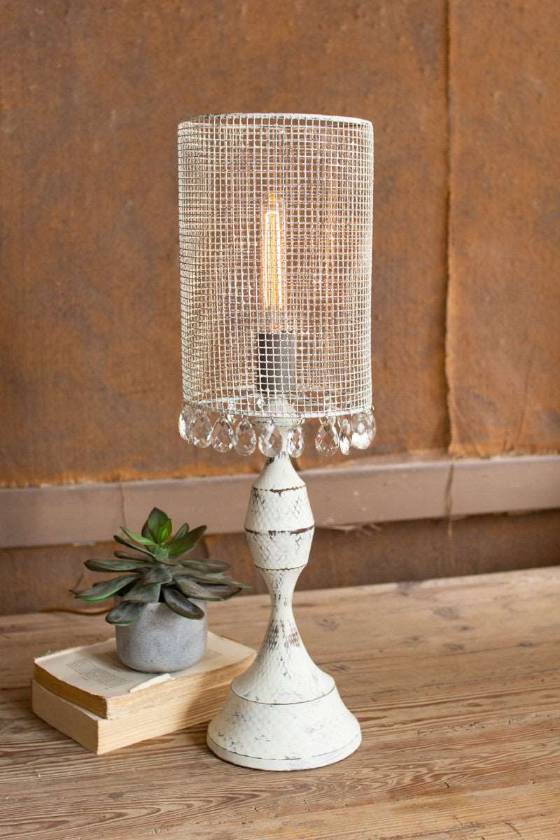 ANTIQUE WHITE TABLETOP LAMP WITH WIRE MESH SHADE AND GEMS