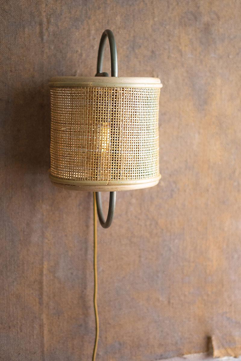 ROUND IRON AND RATTAN WALL SCONCE LIGHT