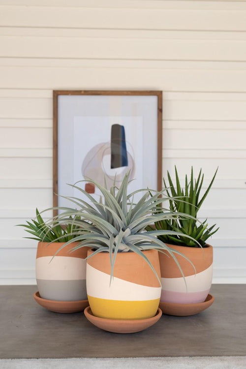 SET OF THREE COLOR DIPPED CLAY POTS WITH CLAY SAUCERS