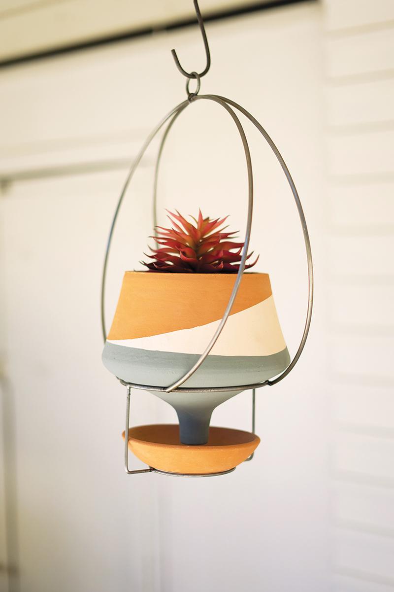 TRIPLE STRIPE HANGING FUNNEL CLAY PLANTER WITH WIRE HANGER