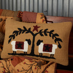 <img src="tskyhlhtvfqzuibrfqjc.jpg" alt="Heritage Farms Sheep and Star Hooked Pillow 14x22">
